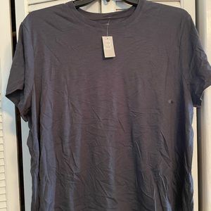 Maurice’s 2x T-shirt gray.